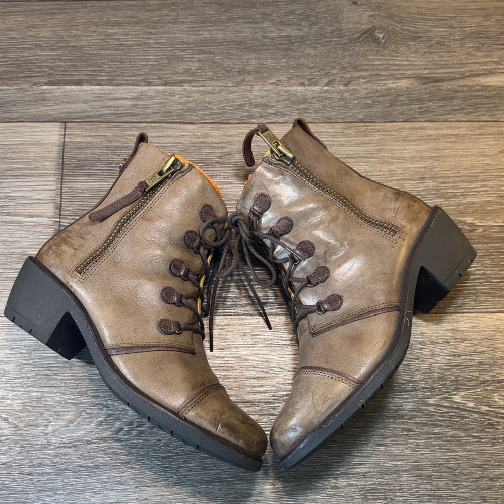 Bussola Brown Leather Ankle Boots woman’s size 39 (j183)